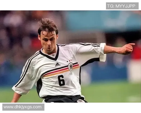 全球知名足球明星的固定阵容及其传奇成就分析